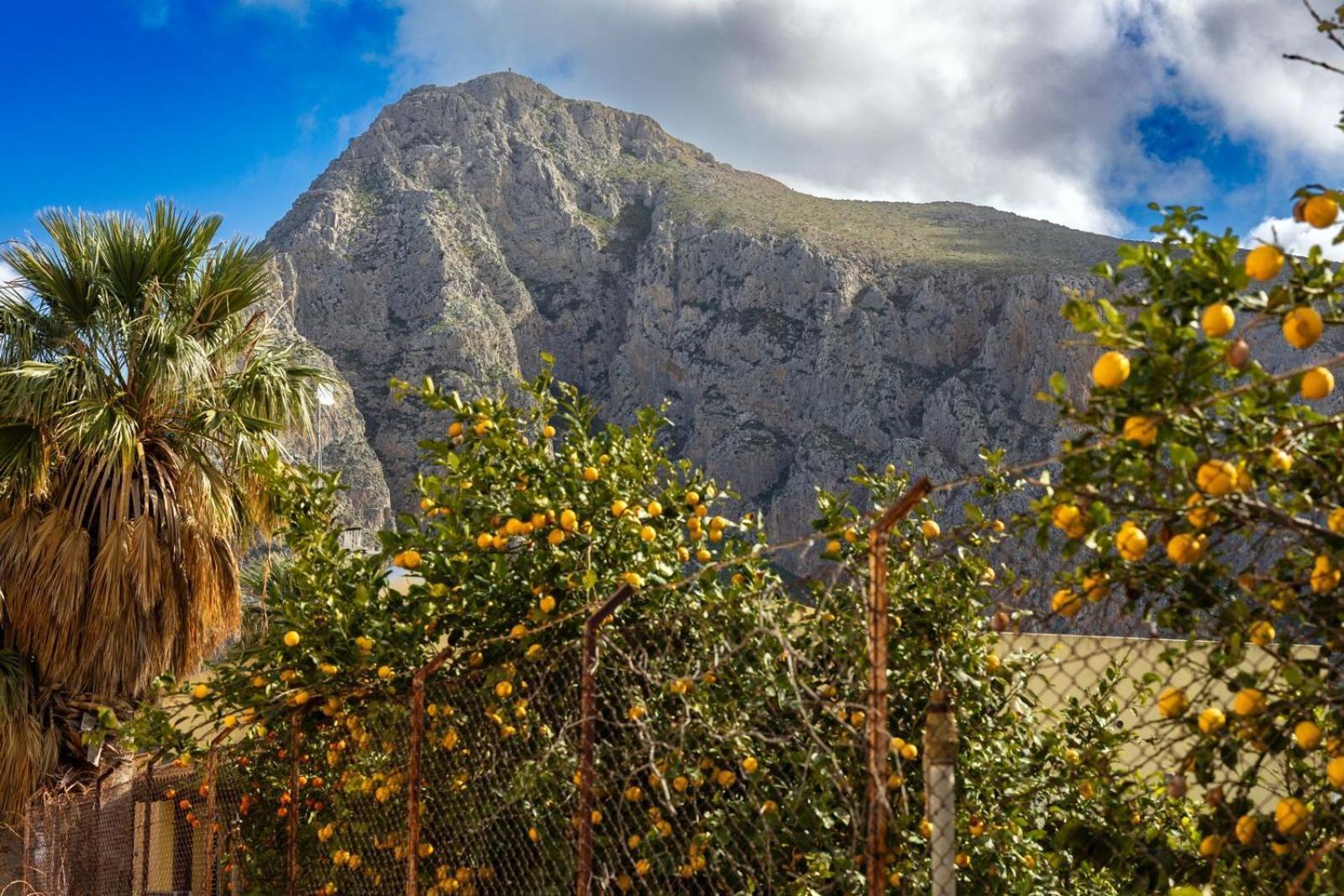 Casa Vacanze Il Faro San Vito Lo Capo-Trapani-Sicilia Ovest Holiday Home Luaran gambar